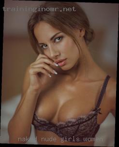 naked nude girls women in palls park